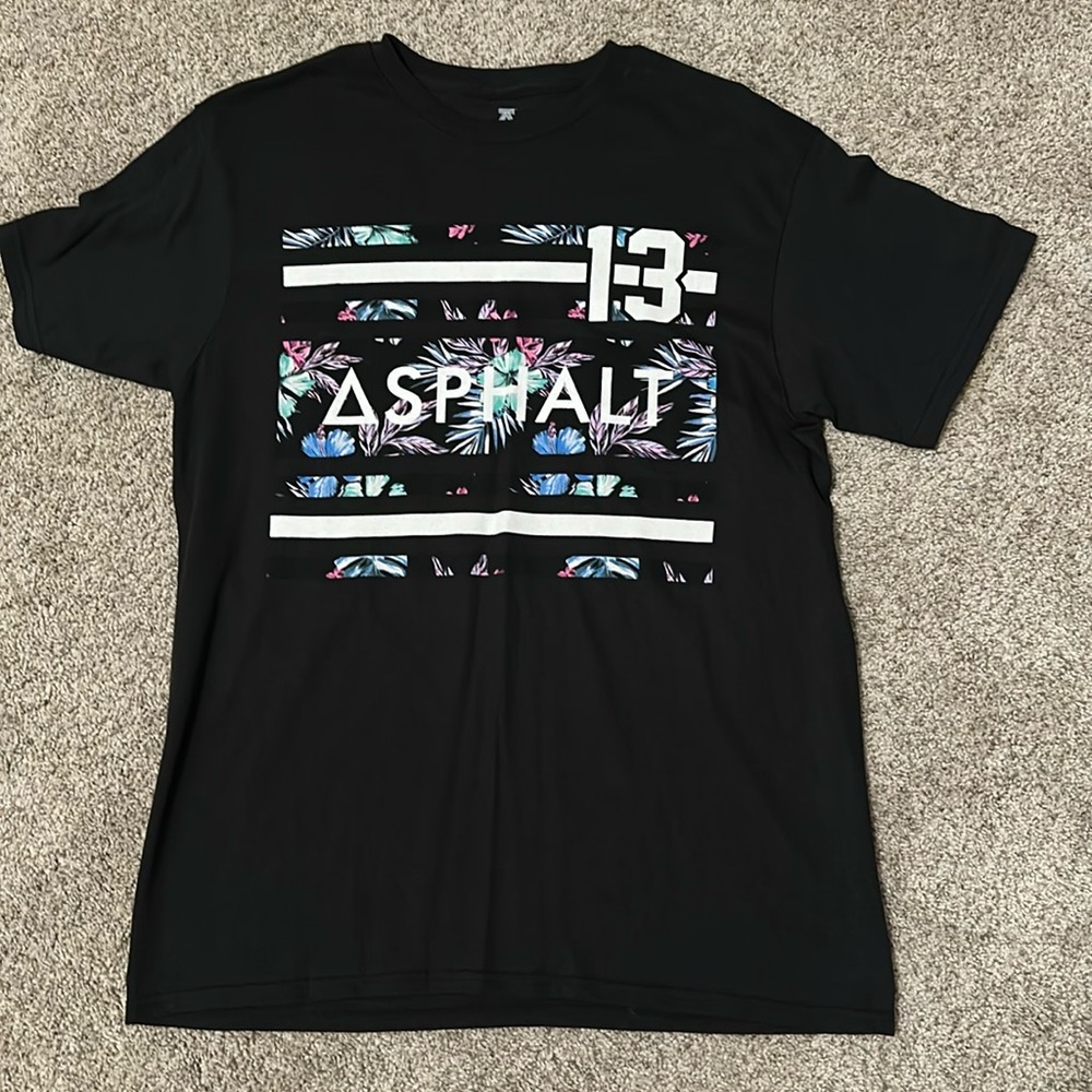 Asphalt men’s tee